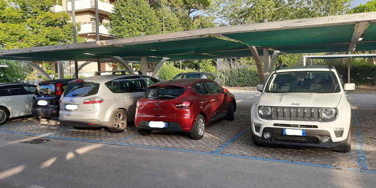 Art Hotel La Perla Bellaria-Igea Marina Esterno foto