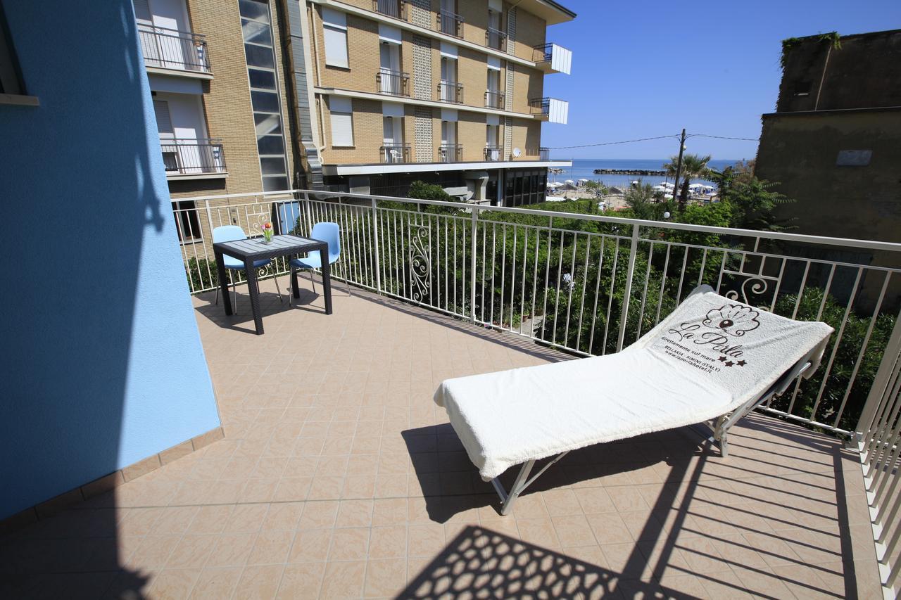 Art Hotel La Perla Bellaria-Igea Marina Esterno foto